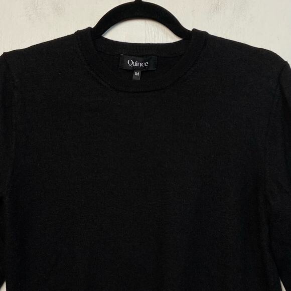 Quince Womens Black Knit 100% Merino Wool Crewneck Pullover Sweater Size Medium - Picture 2 of 8